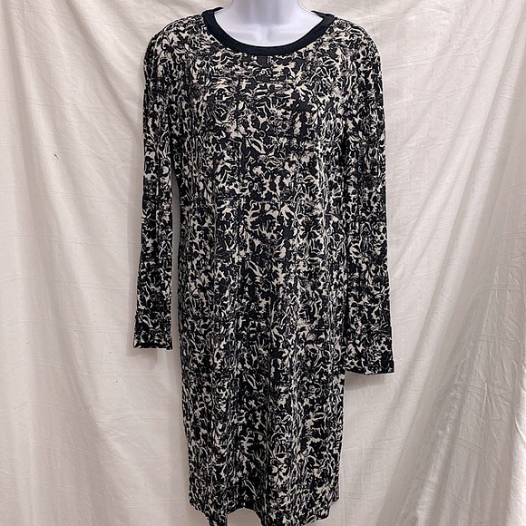 Tory Burch Dresses & Skirts - Tory Burch 100% Silk Shirt Dress with 3/4 Sleeves Black & Ivory Print